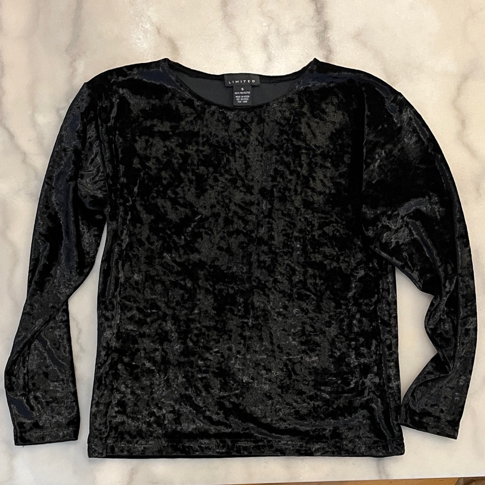 🎈The Limited Black Velvet Long Sleeve🎁Bundle up to 5lbs for $20 Sale 📦